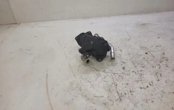 Audi A4 S4 B8 8K EGR valve 04L131501S
