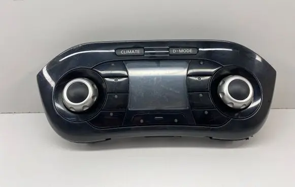 Nissan Juke I F15 Climate control unit 248451KA0R 248451KA0A