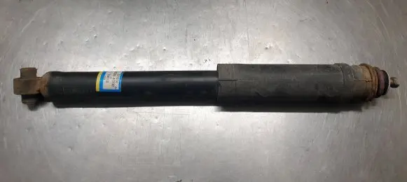 Toyota Prius+ (ZVW40) Rear shock absorber/damper 4853047230