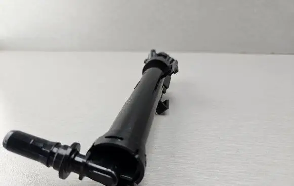 BMW 1 F20 F21 Headlight washer spray nozzle 7275658 61677275658