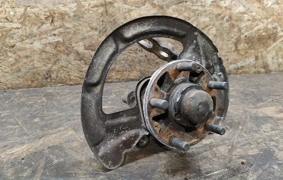 Porsche 928 Front wheel hub spindle knuckle 92835108400 38R