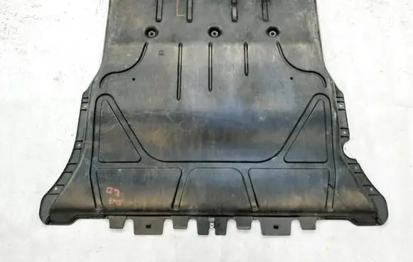 Volkswagen Golf VIII Engine splash shield/under tray 5WA825236C
