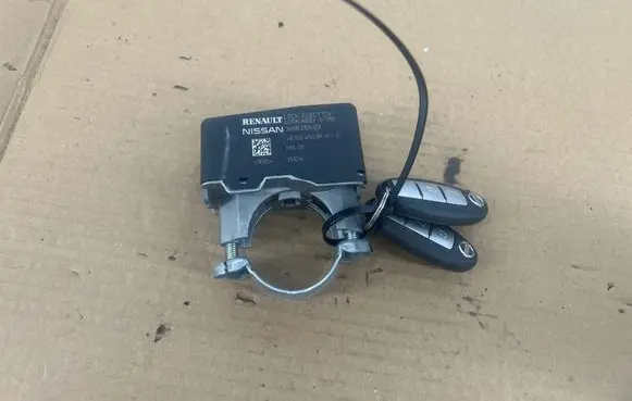 Nissan Qashqai Steering wheel lock 487004553R 151014 3468210103