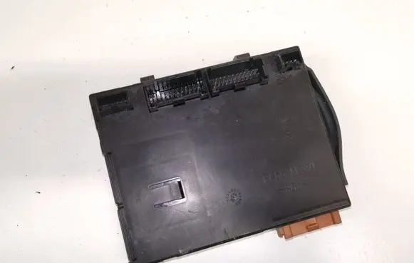 Mercedes-Benz ML W163 Comfort/convenience module A1635457332