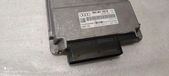 Audi S5 Transfer box differential control unit 8K0907163B 8K0907163
