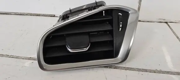 Citroen C4 II Dashboard side air vent grill/cover trim 00047004 9671332377