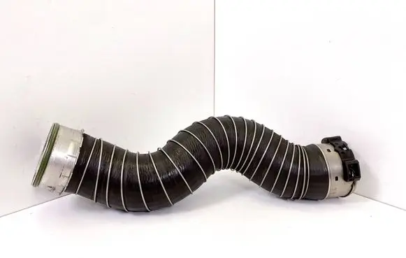 BMW 3 E92 E93 Intercooler hose/pipe 11618513289 8513289 11614737924