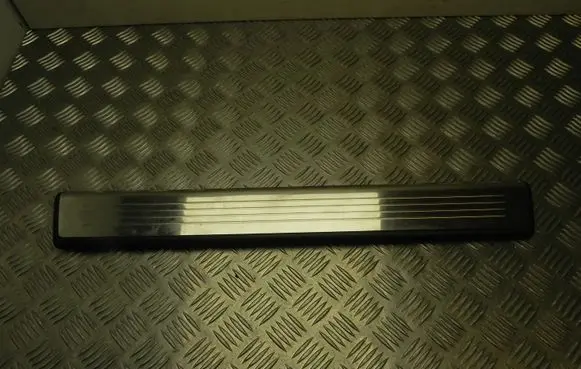 Mercedes-Benz SL R231 Other sill/pillar trim element A2316800135 T6973
