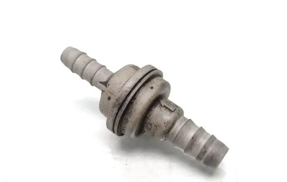Volvo XC70 Vacuum line/pipe/hose 00t318