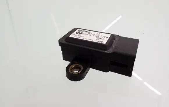BMW 5 E39 ESP acceleration yaw rate sensor 1165292 34521165292 0265005215