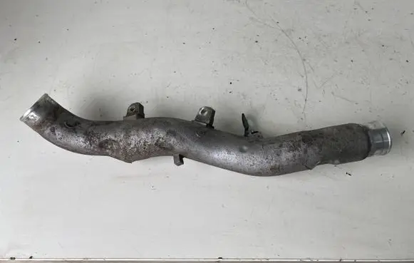 Toyota Avensis T270 Intercooler hose/pipe
