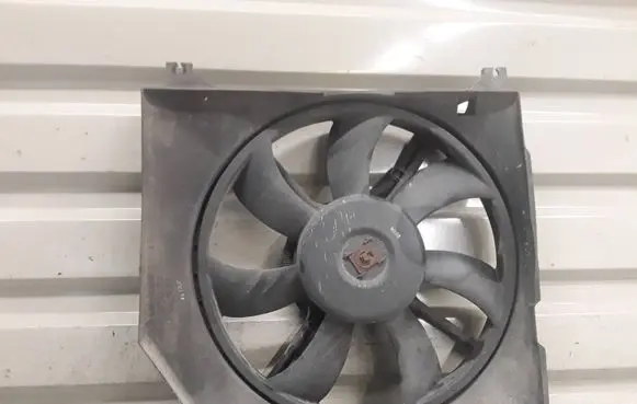 Hyundai Santa Fe Electric radiator cooling fan 