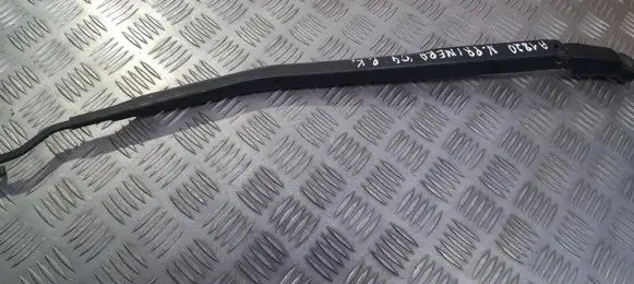 Nissan Primera Front wiper blade arm 80008637