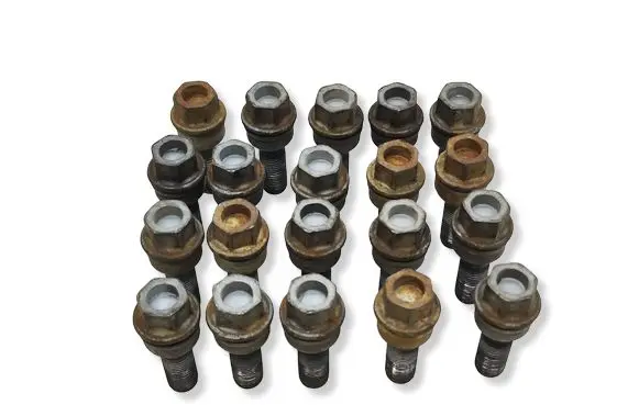 Volkswagen Transporter - Caravelle T6 Nuts/bolts 