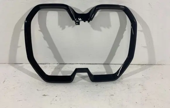 BMW iX Front bumper upper radiator grill