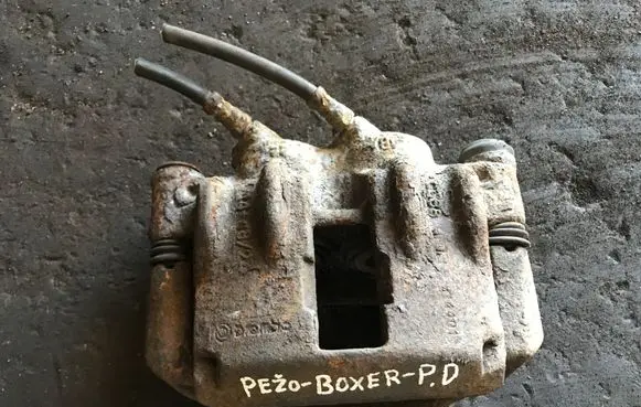 Peugeot Boxer Front brake caliper