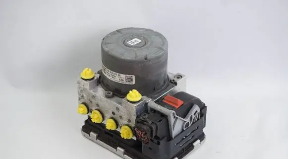 Volkswagen Golf VII ABS Pump 5Q0614517CE