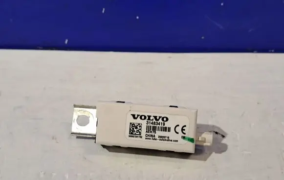 Polestar 2 Aerial antenna amplifier 31483419