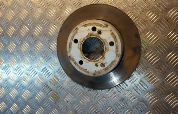 Mercedes-Benz C W203 Rear brake disc