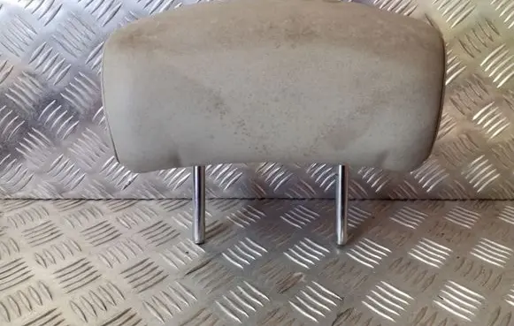 Infiniti FX Rear seat headrest 