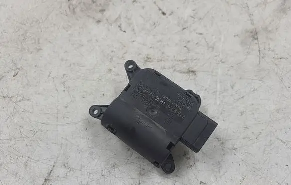 Seat Leon (1P) Air flap motor/actuator 1K0907511B