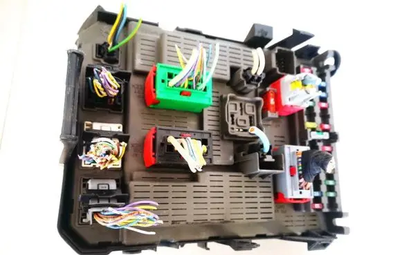 Lancia Zeta Fuse box set 9649477480