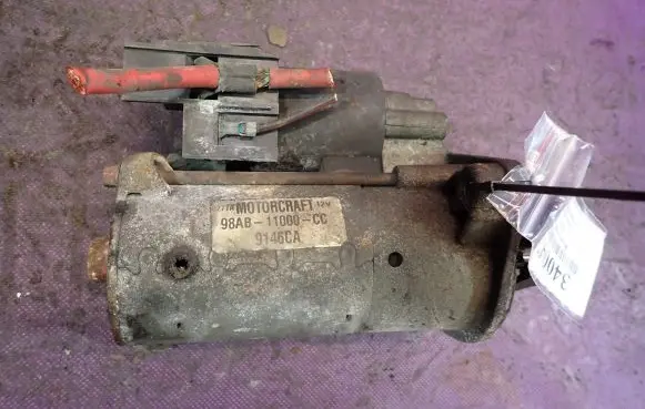 Ford Focus Starter motor 98AB11000CC