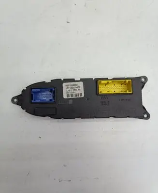 Peugeot 607 Door control unit/module 9641086480 501135110070
