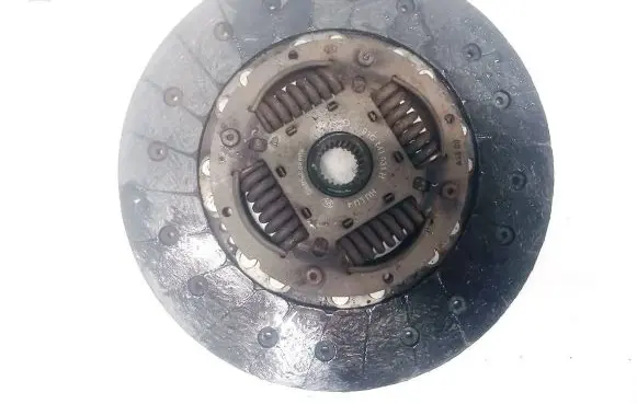 Volkswagen PASSAT B5.5 Clutch pressure plate 03g141031h