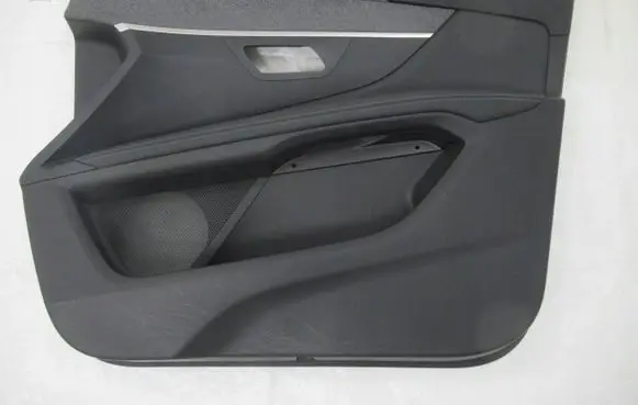 Peugeot 3008 II Front door card panel trim