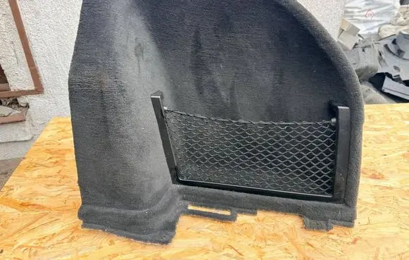 BMW 3 E90 E91 Trunk/boot side trim panel 7068882