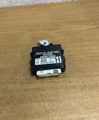 Lexus CT 200H Other devices 8996076030 3560070410