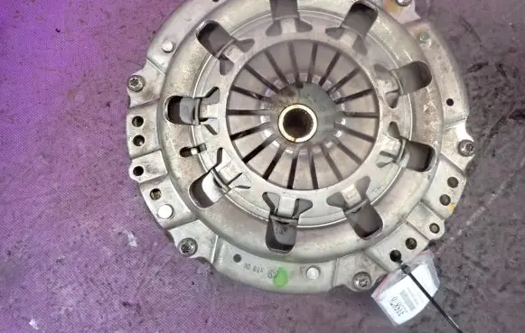 Nissan Almera Tino Clutch set kit