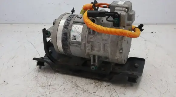 Tesla Model S Air conditioning (A/C) compressor (pump) 1028398-00-E