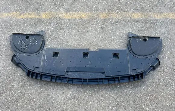 Opel Mokka B Front bumper skid plate/under tray 9840237680