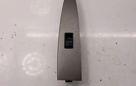 Toyota Avensis T270 Electric window control switch 8481005070 7423105220