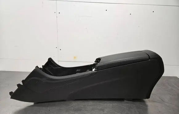 Mercedes-Benz GLC X253 C253 Armrest A2536800103 A2056808804 A2538304300