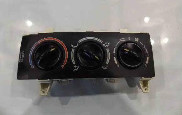 Renault Megane I Climate control unit
