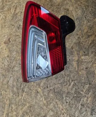 Ford Mondeo MK IV Rear/tail lights BS7113A603AE