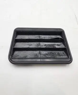 BMW 2 G42 Quarter panel pressure vent 9176945