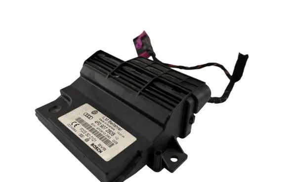 Audi A6 S6 C6 4F Power management control unit 4F0907280B 4F0910280 F005S00101