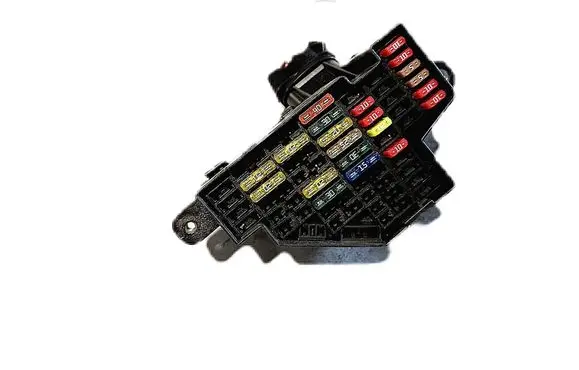 Volkswagen Golf VI Fuse module 1K1941824