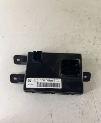 Jeep Cherokee Air conditioner control unit module P68247613AC P68247613A 61036A