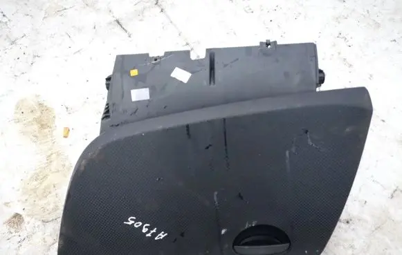Seat Altea Glove box 5p1857103