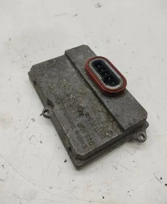 Mercedes-Benz E W211 Headlight ballast module Xenon 5DV00829000 0000100385