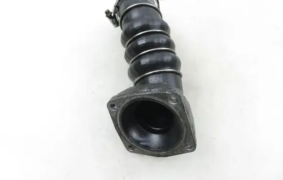 Opel Zafira B Air intake hose/pipe 13249021
