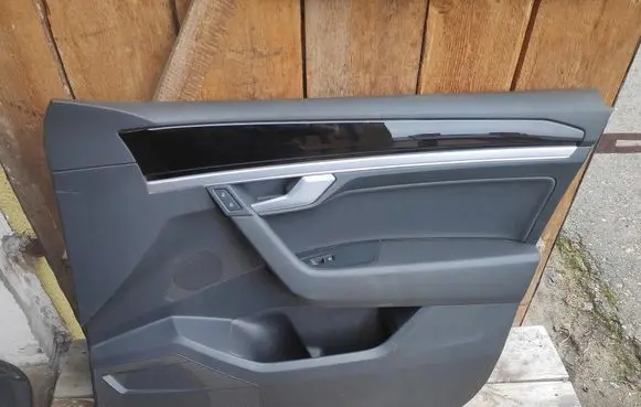 Volkswagen Touareg III Front door card panel trim 760837114