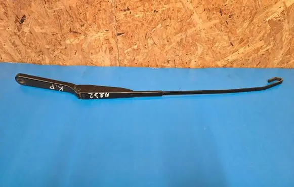 Renault Trafic II (X83) Front wiper blade arm 7700311582 91165490
