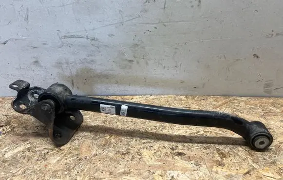 Jeep Compass Rear control arm P68309202AA 00051939960 66182