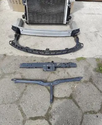 Opel Zafira C Radiator support slam panel bracket 0130307203 16457023